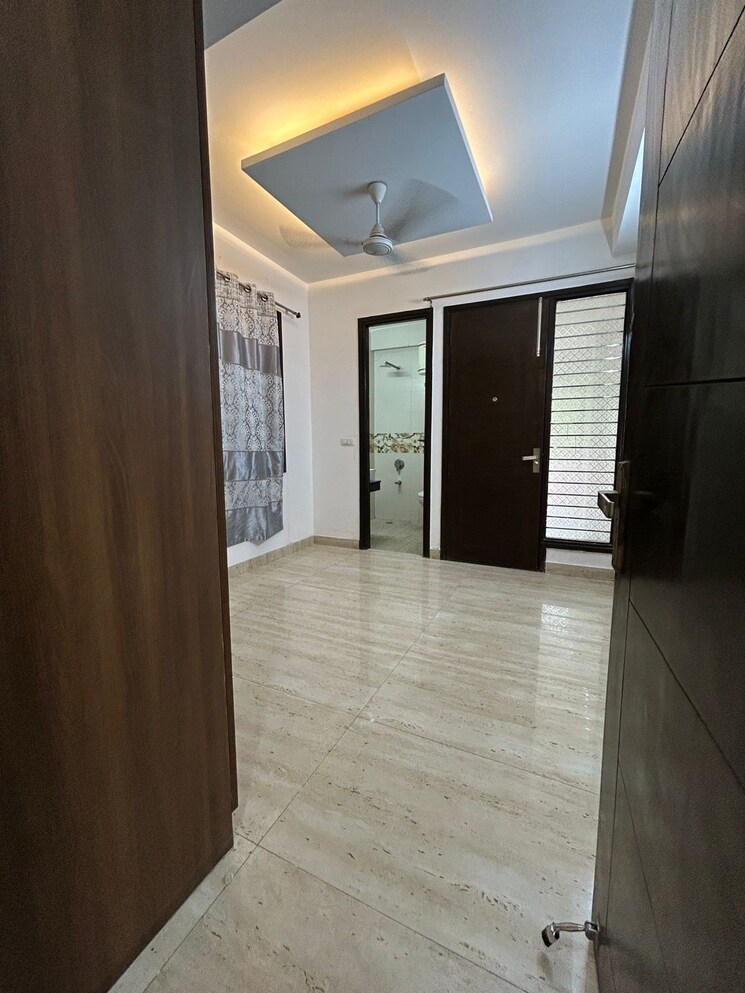 Room, saket 2 Bedroom 1500 Sq.Ft. Builder Floor In Saket Delhi 9228573