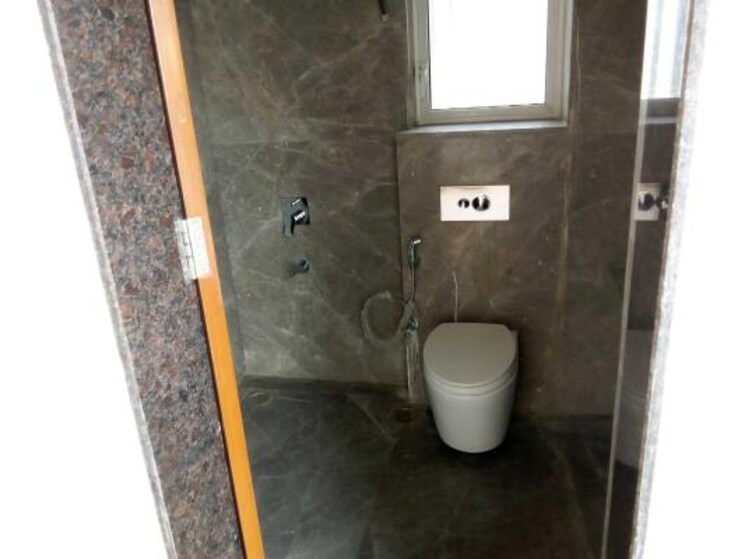 Attached Bathroom, sheth-montana 4 Bedroom 1781 Sq.Ft. Apartment In Mulund West Mumbai 9228585