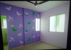 Room in 3 BHK Apartment at Ambience Residency, Hadapsar – for Sale