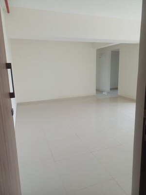 2 BHK Apartment For Rent in Lower Parel West