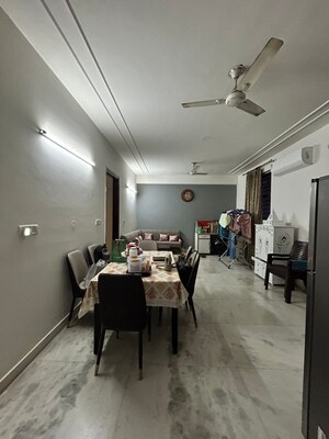 Team Area in 2 BHK Independent House at Sector 23 – for Rent