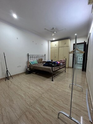 Parking in 2 BHK Independent House at Sector 23 – for Rent