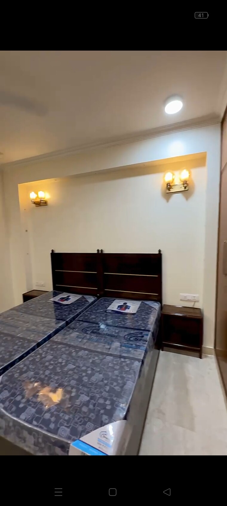 Bedroom, south extension ii 6 Bedroom 300 Sq.Yd. Builder Floor In South Extension ii Delhi 9228668