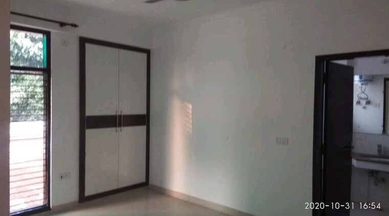 Room, abhinandan-cghs 4 Bedroom 2450 Sq.Ft. Apartment In Sector 51 Gurgaon 9228700