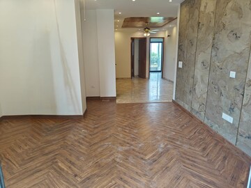 Room in 3 BHK Apartment at Anant Raj Ashok Estate, Sector 63a – for Rent