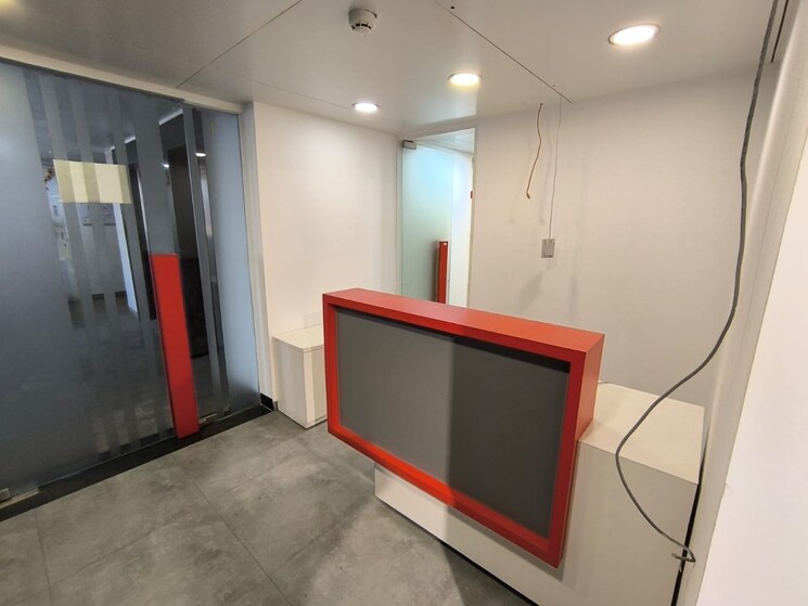 Room, mittal-commercia Commercial Office Space 3000 Sq.Ft. In Andheri East Mumbai 9228724