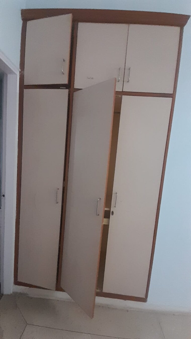 undefined, unitech-residency-greens 3 Bedroom 1200 Sq.Ft. Apartment In Sector 46 Gurgaon 9228758