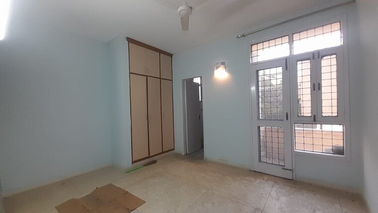 Room, unitech-residency-greens 3 Bedroom 1200 Sq.Ft. Apartment In Sector 46 Gurgaon 9228758