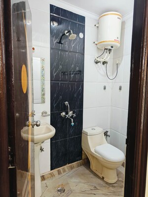 Bathroom in 1 BHK Builder Floor at Neb Sarai – for Rent