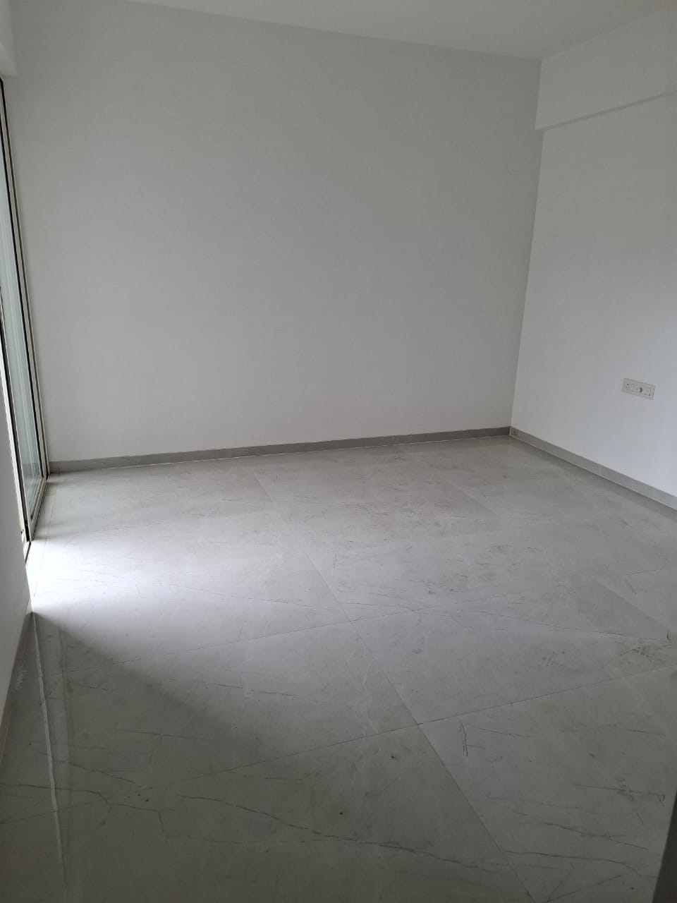 2 BHK Apartment For Sale in Kumar Primavera