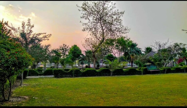 Garden, zestha-bhagirath-vihar-residency  200 Sq.Yd. Plot In Sector 27 Yamuna Expressway Greater Noida 9228795