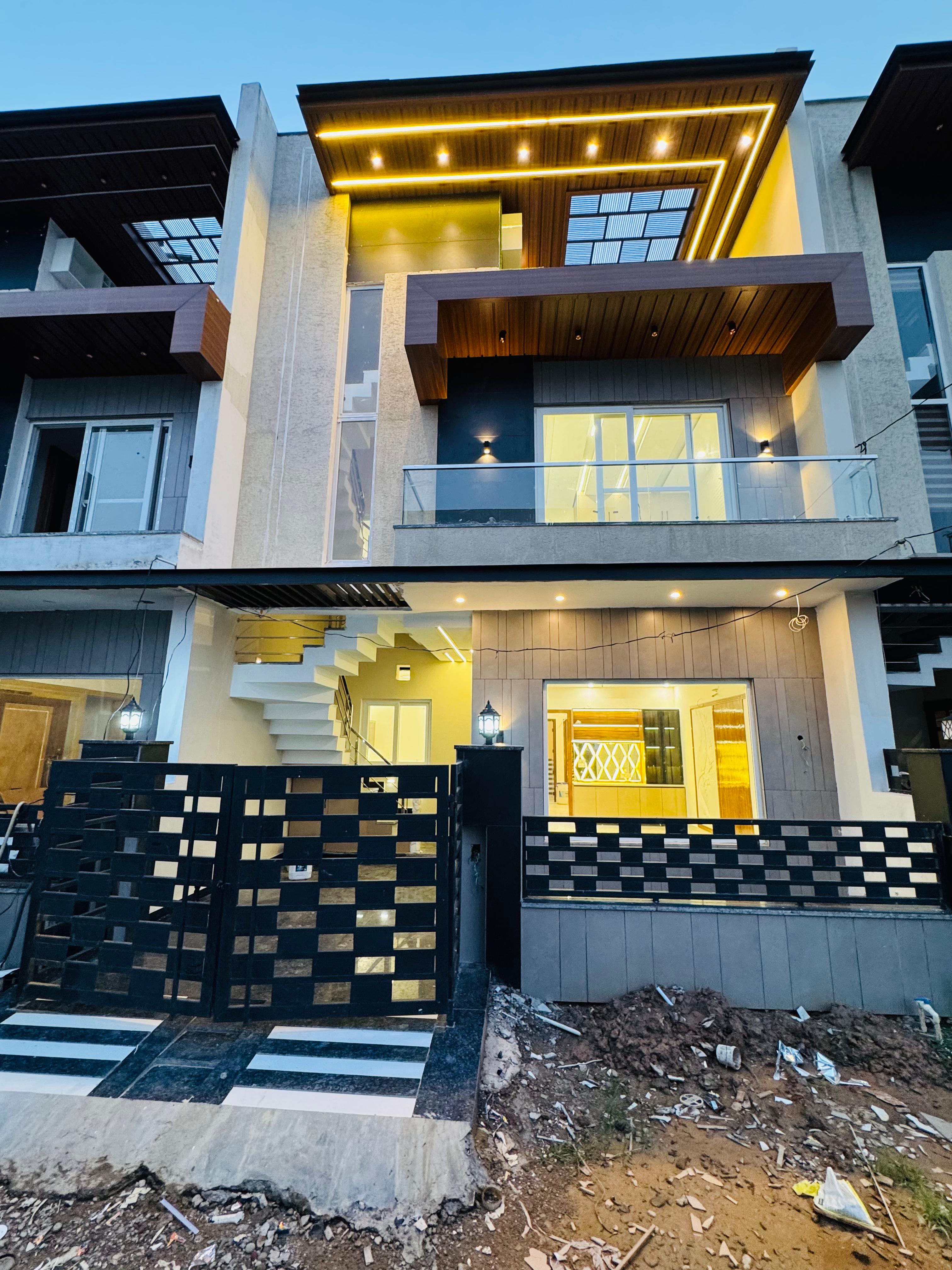 4 BHK Villa For Sale in Evergreen