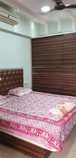 Bedroom in 4 BHK Apartment at Regency Gardens, Kharghar Sector 6 – for Rent