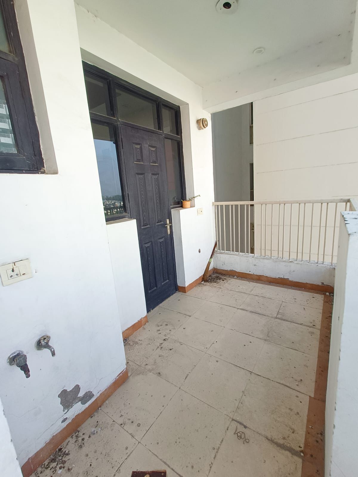 3 BHK 1850 Sq.Ft. Apartment in Green Valley Heights