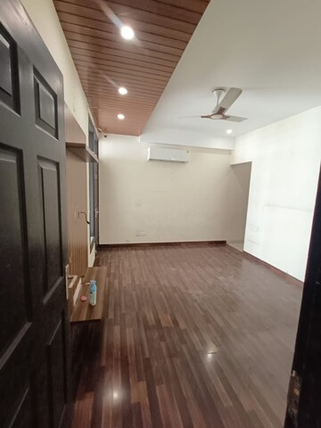 Bathroom in 3 BHK Apartment at Green Valley Heights, Dhakoli – for Rent