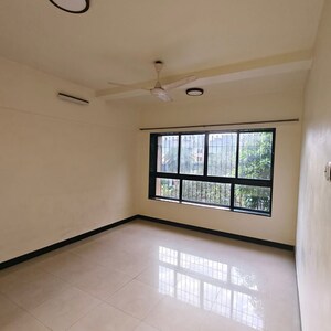 Room in 3 BHK Apartment at Sai Deep Andheri, AndherI-Kurla Road – for Rent