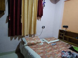Bedroom in 2 BHK Apartment at Shanti Niketan CHS Thane, Kopri – for Rent