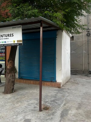  Shop For Rent in Sector 7