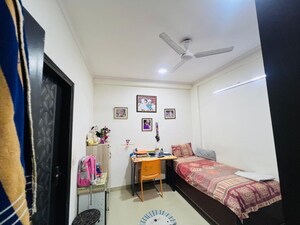 Bedroom in 2 BHK Independent House at Chattarpur – for Sale