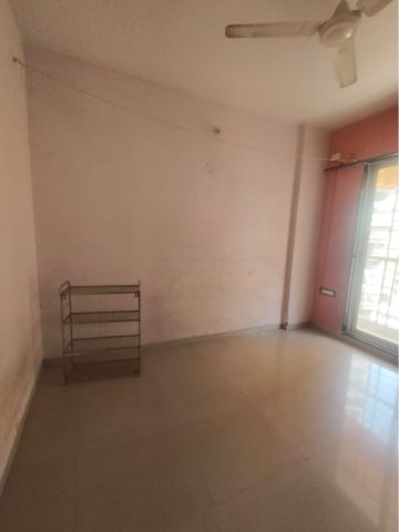Room in 1 BHK Apartment at Siddharth Geetanjali Heights, Kharghar – for Rent
