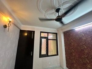 Furnished Amenities in 2 BHK Independent House at Chattarpur – for Rent