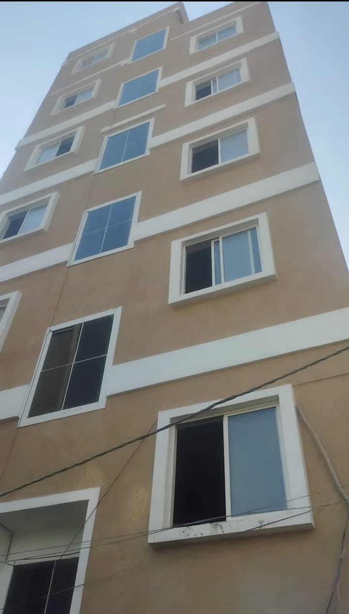 6+ BHK + Servant Room,Extra Room Apartment For Sale in Khajaguda