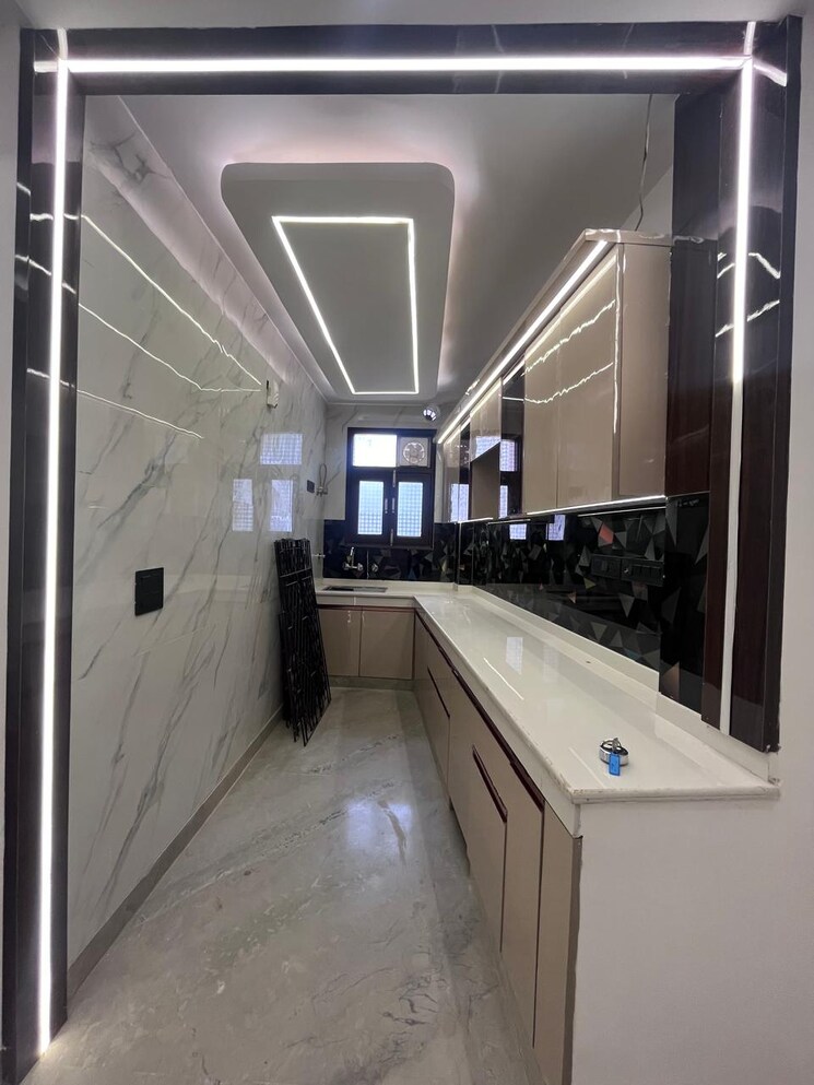 Kitchen, govindpuri 3 Bedroom 990 Sq.Ft. Builder Floor In Govindpuri Delhi 9228900