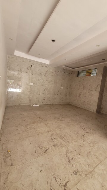 Lobby in  Shop at Dilshad Garden – for Rent