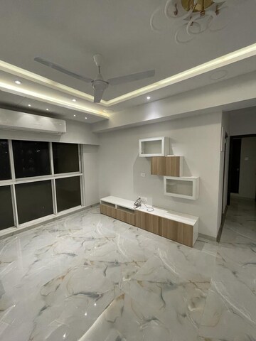 Room in 3 BHK Apartment at Nathani Residency, Agripada – for Sale