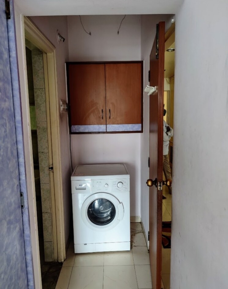 undefined, senapati bapat road 2 Bedroom 1000 Sq.Ft. Apartment In Senapati Bapat Road Pune 9229003