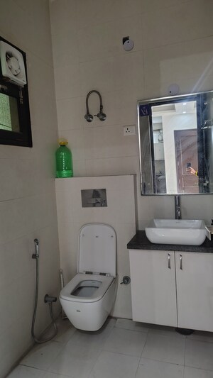 Kitchen in 3 BHK Builder Floor at Sushant Lok 2, Sector 57 – for Rent