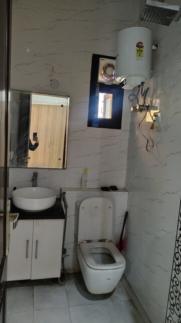 Kitchen in 3 BHK Builder Floor at Sushant Lok 2, Sector 57 – for Rent