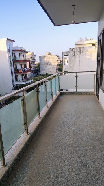 Balcony in 3 BHK Builder Floor at Sushant Lok 2, Sector 57 – for Rent
