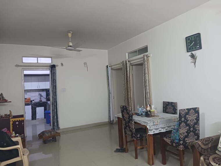 Team Area, nitesh-broadway 2 Bedroom 1000 Sq.Ft. Apartment In Mg Road Bangalore 9229033