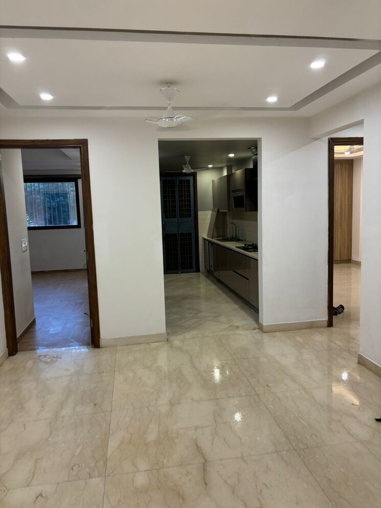 Room, m3m-atrium 3.5 Bedroom 2700 Sq.Ft. Builder Floor In Sector 57 Gurgaon 9229037