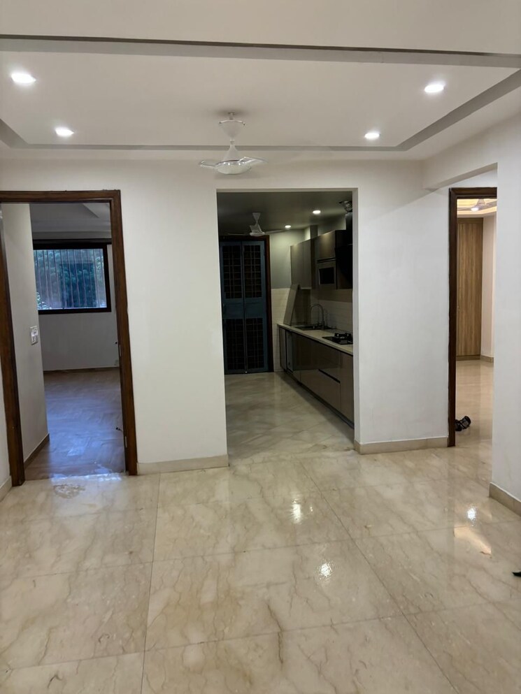 Room, m3m-atrium 3.5 Bedroom 2700 Sq.Ft. Builder Floor In Sector 57 Gurgaon 9229037