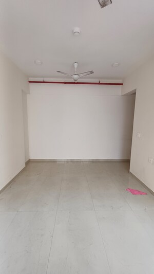 2 BHK Apartment For Rent in Risland The Icon, Dhokali