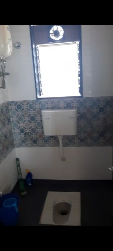Bathroom in 2 BHK Apartment at Hilton Residency, Byculla West – for Sale