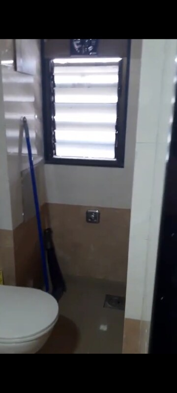 Bathroom in 2 BHK Apartment at Hilton Residency, Byculla West – for Sale