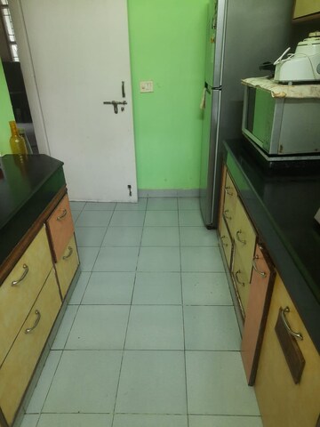 Kitchen in 2 BHK Builder Floor at Unitech South City II, Sector 50 – for Rent
