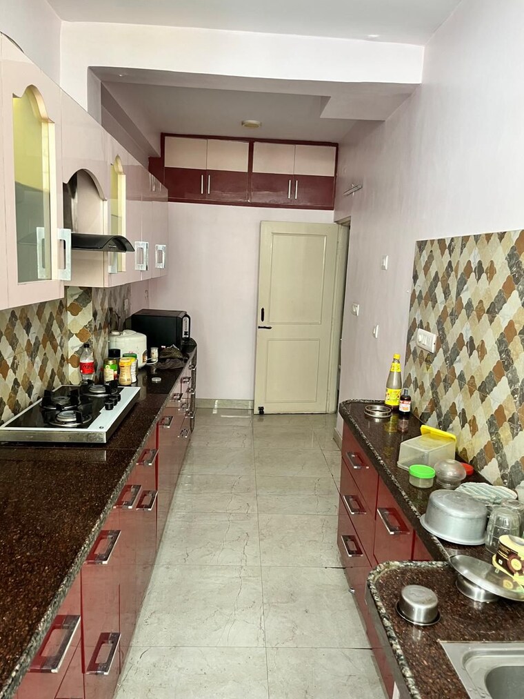 Kitchen, unitech-south-city-ii 3 Bedroom 1500 Sq.Ft. Builder Floor In Sector 50 Gurgaon 9229085