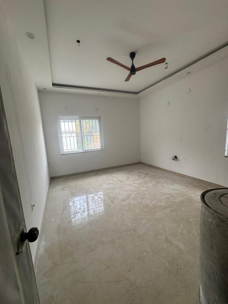 Room, sai-enclave-indiranagar 3 Bedroom 2000 Sq.Ft. Apartment In Indiranagar Bangalore 9229102