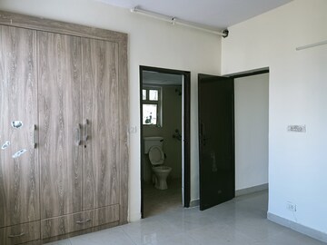 3 BHK Apartment For Sale in ERA Redwood Residency, Sector 78