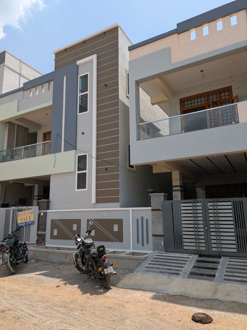 4 BHK Independent House For Sale in Bandlaguda Jagir