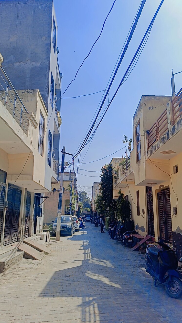 Exterior View, vrindavan-garden 2 Bedroom 100 Sq.Yd. Independent House In Sector 16b Greater Noida Greater Noida 9229124