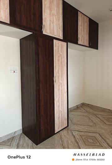 Room in 2 BHK Villa at Bathlapalli – for Sale