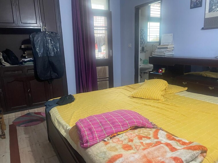 Bedroom, rail vihar 2.5 Bedroom 1200 Sq.Ft. Apartment In Rail Vihar Gurgaon 9229142