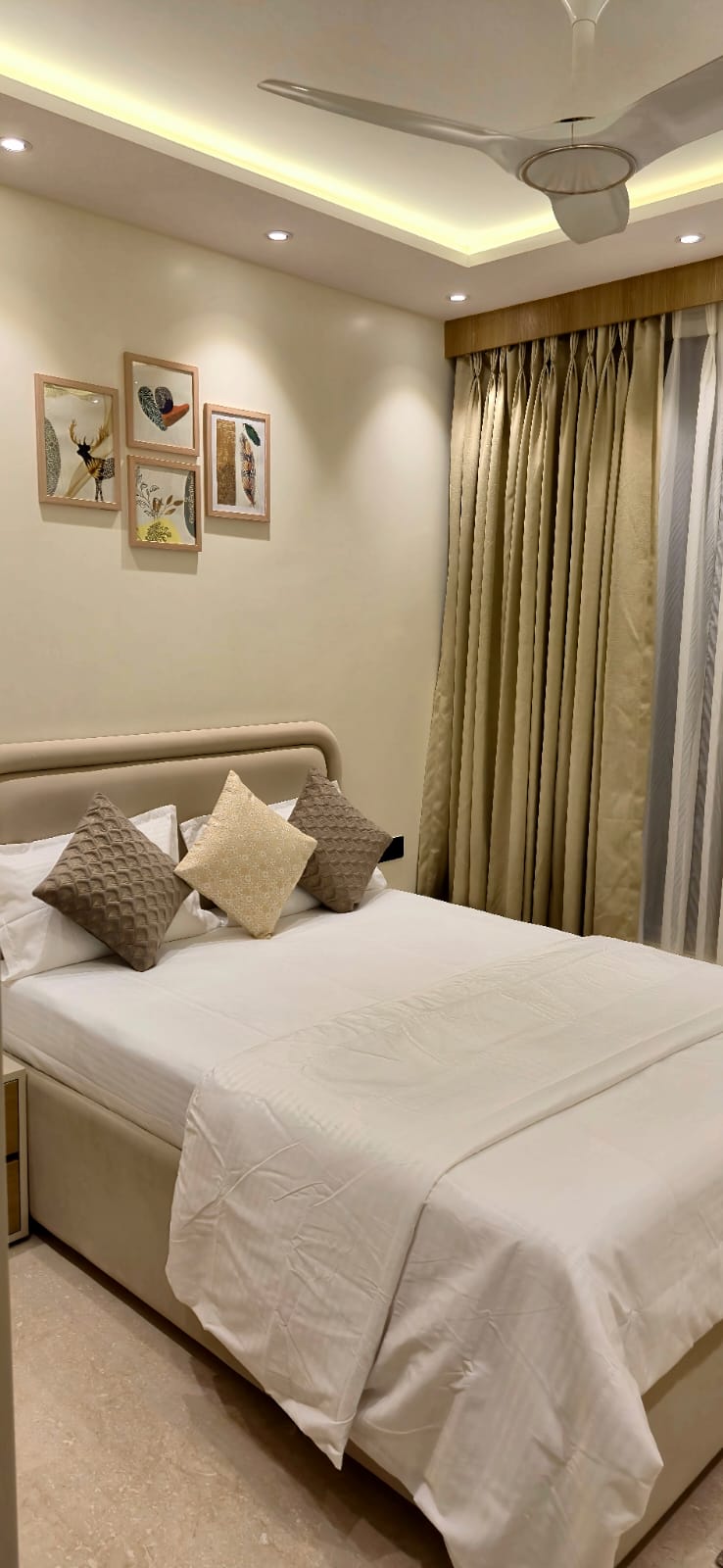 2 BHK Apartment For Rent in Satellite Royale