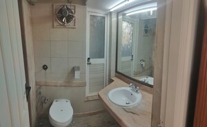 Bathroom in 4 BHK Apartment at Hiranandani Gardens, Powai – for Rent