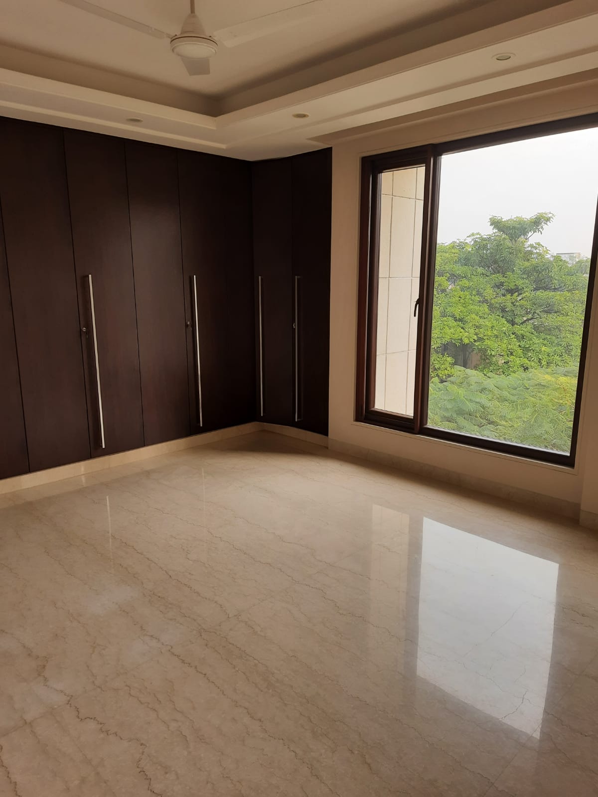 4 BHK + Pooja Room,Servant Room,Study Room,Extra Room Apartment For Rent in B Block Greater KailasH-1